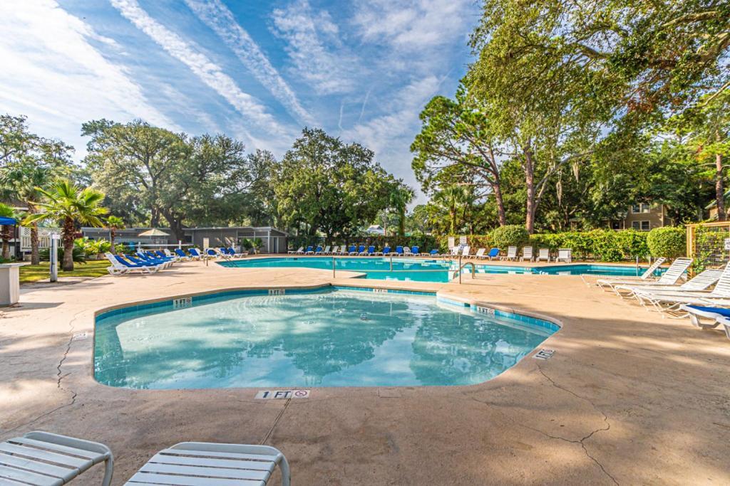 1686 Bluff Villas Renovated Sleeps 8 Walk To Salty Dog Sea Pines Hilton Head Island Exterior photo