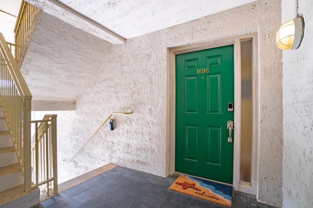 1686 Bluff Villas Renovated Sleeps 8 Walk To Salty Dog Sea Pines Hilton Head Island Exterior photo