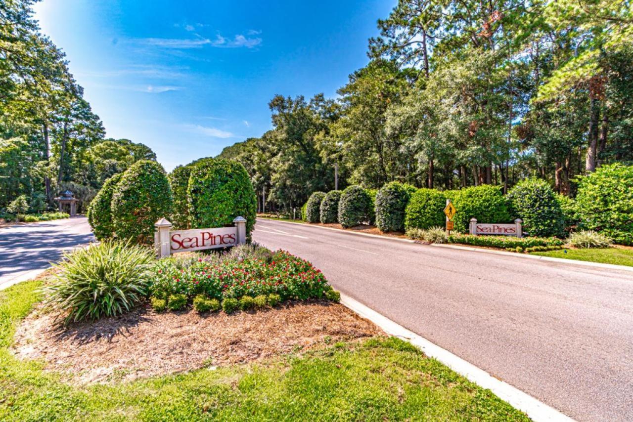 1686 Bluff Villas Renovated Sleeps 8 Walk To Salty Dog Sea Pines Hilton Head Island Exterior photo