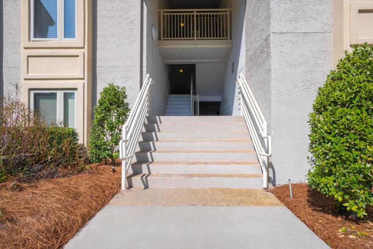1686 Bluff Villas Renovated Sleeps 8 Walk To Salty Dog Sea Pines Hilton Head Island Exterior photo