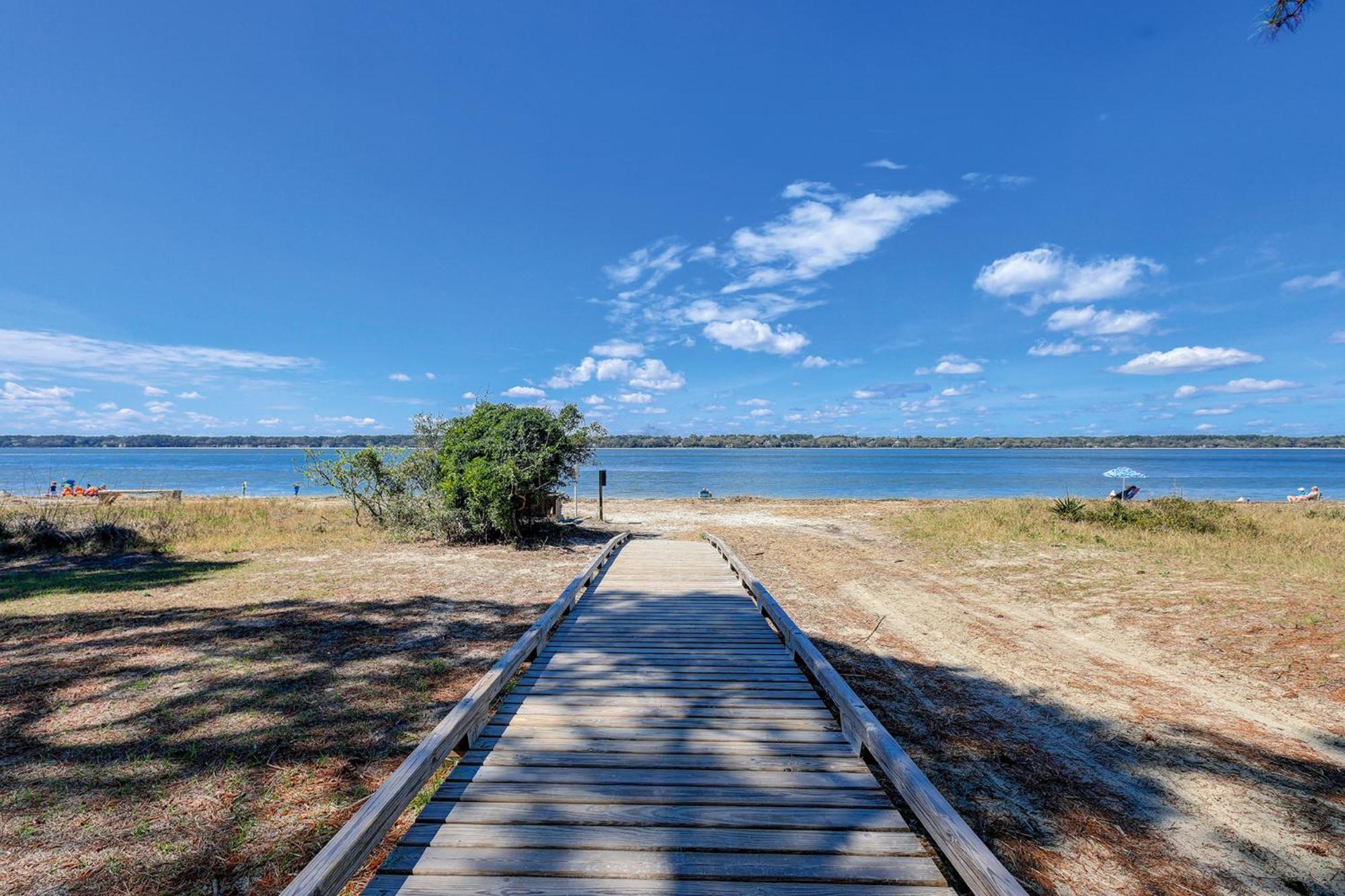 1686 Bluff Villas Renovated Sleeps 8 Walk To Salty Dog Sea Pines Hilton Head Island Exterior photo